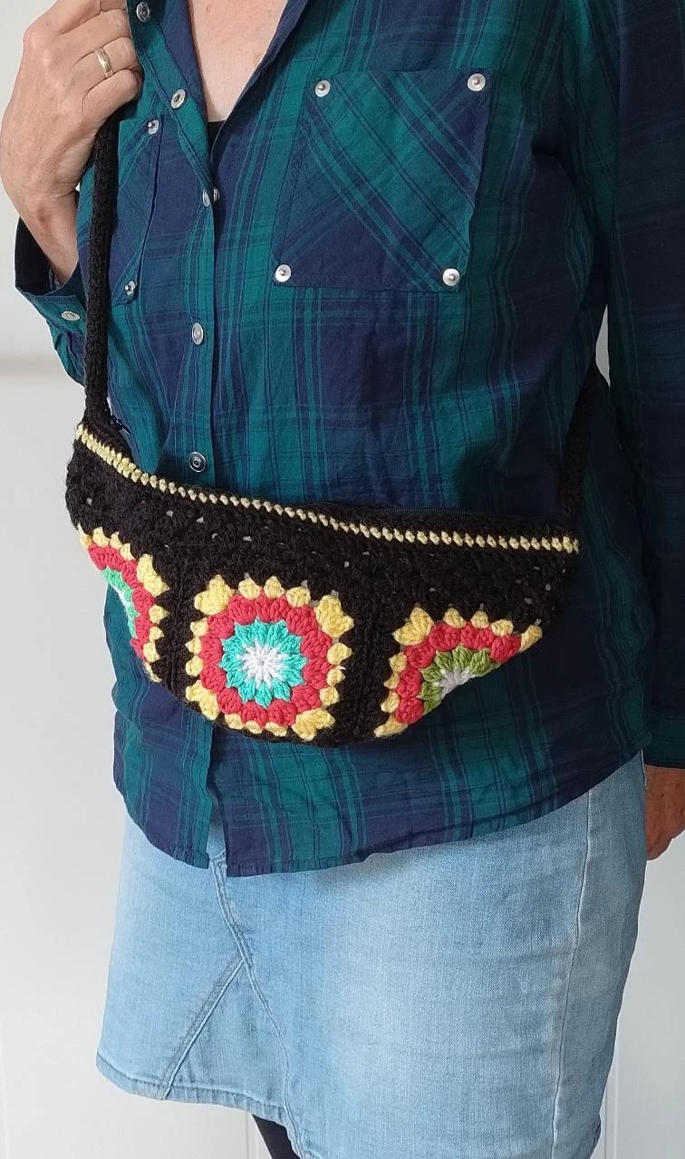 Bolsa crossbody feita à mão minitas bolsa festiva preta única – photo 2